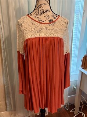 Umgee Rust Orange Long-Sleeve Dress with Cream Lace Yoke